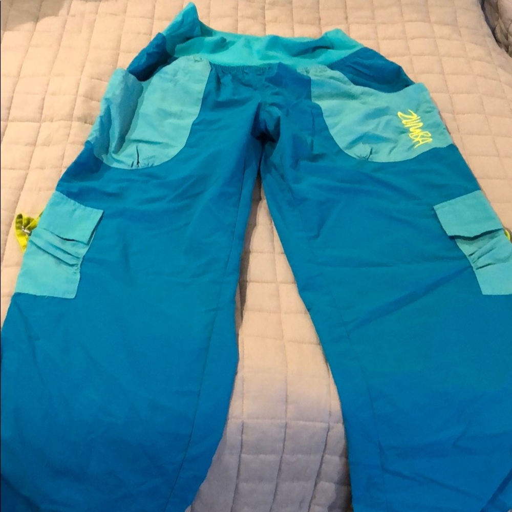 Zumba cargos aqua blue